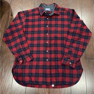 Vintage Pendleton 100% Wool Flannel Shirt Men Size X-Large Red Plaid USA